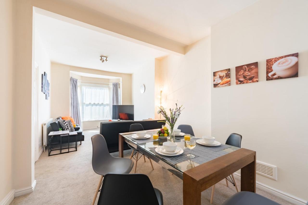 3 Bedroom-5 Beds Newland Ave King'S Palace Leisure-Contractor-Heart Of Hull Amenities Kingston upon Hull Exterior photo