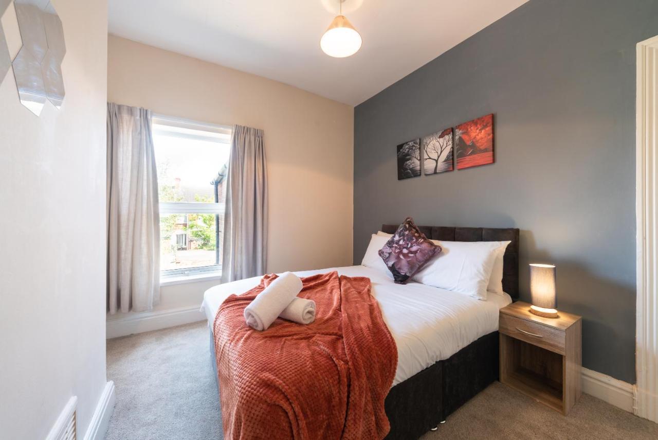 3 Bedroom-5 Beds Newland Ave King'S Palace Leisure-Contractor-Heart Of Hull Amenities Kingston upon Hull Exterior photo