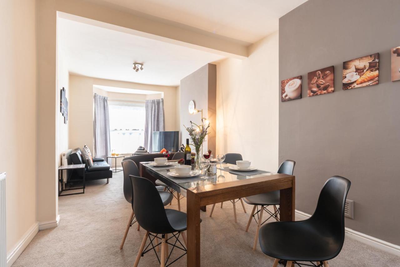 3 Bedroom-5 Beds Newland Ave King'S Palace Leisure-Contractor-Heart Of Hull Amenities Kingston upon Hull Exterior photo