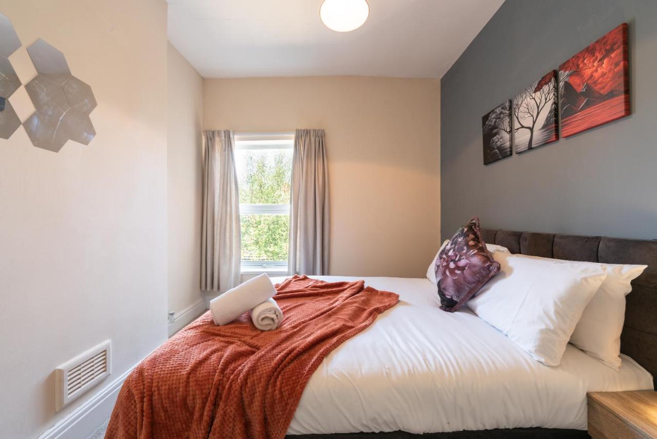 3 Bedroom-5 Beds Newland Ave King'S Palace Leisure-Contractor-Heart Of Hull Amenities Kingston upon Hull Exterior photo