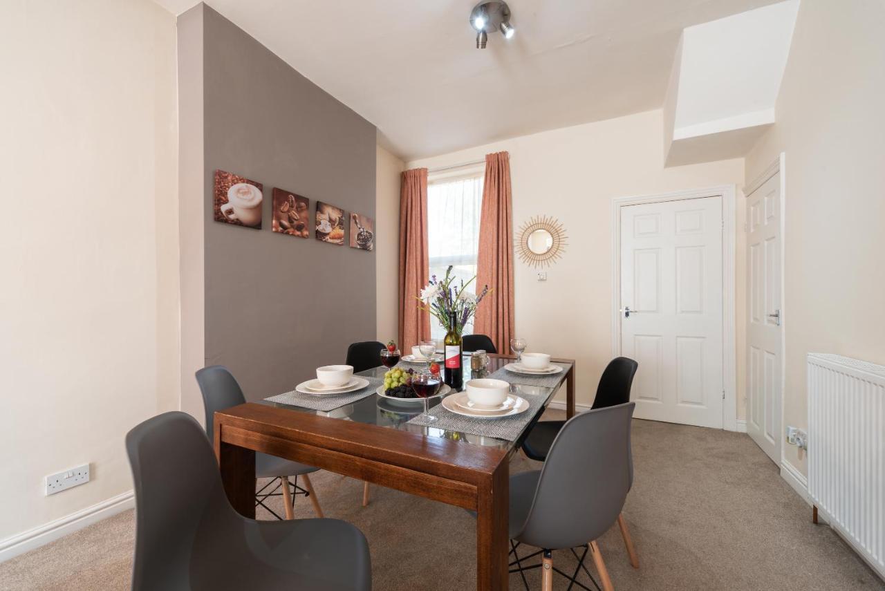 3 Bedroom-5 Beds Newland Ave King'S Palace Leisure-Contractor-Heart Of Hull Amenities Kingston upon Hull Exterior photo